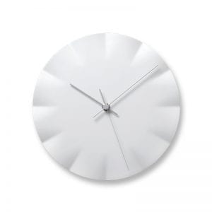 a beautiful and delicate design in white porcelain.