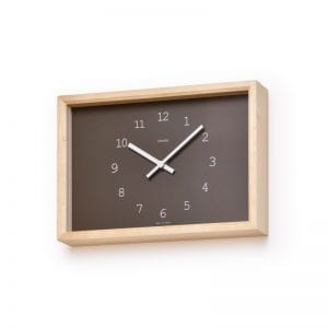 Brown face within a maple frame, to give a natural feel