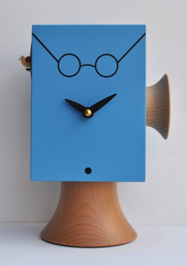 Lennon cuckoo clock in blue with black detail and wooded features