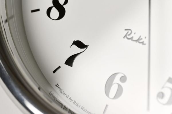 Closeup of Riki aluminium